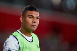 Người đại diện Casemiro báo tin buồn cho MU